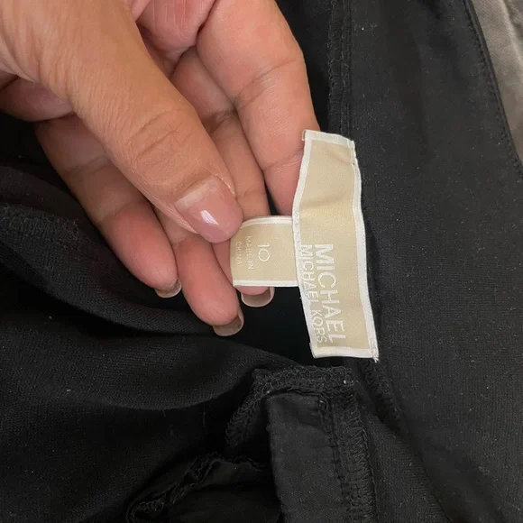 MICHAEL KORS PANTS SET - Picture 3 of 5